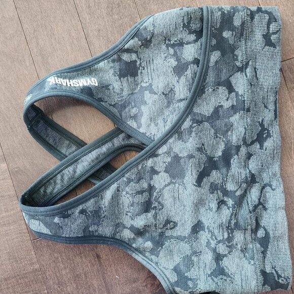 Gymshark Adapt Camo Seemless Sports Bra - Picture 2 of 3